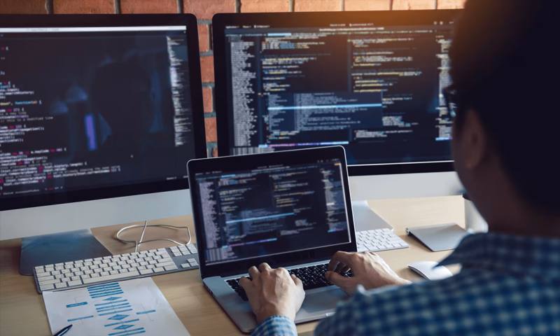数据科学选型：R与Python如何赋能宁津县网站建设？